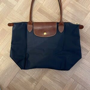 Longchamp Le Pliage small in navy